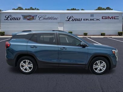 Certified 2024 GMC Terrain SLE w/ Driver Convenience Package