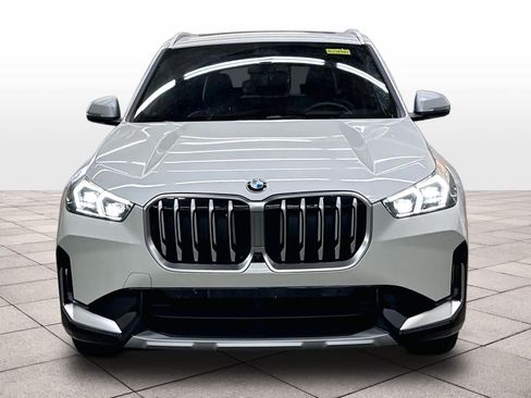 Used 2024 BMW X1 xDrive28i w/ Technology Package AWD/4WD image 3