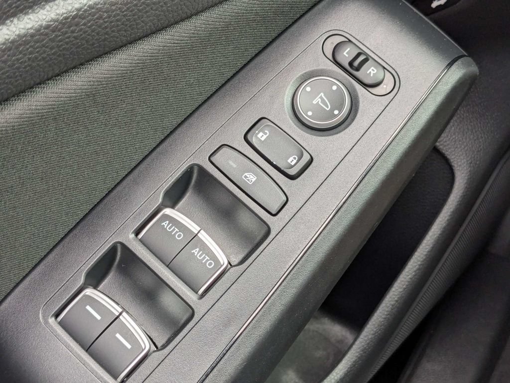 Used 2025 Honda Civic FWD Hybrid Sedan image 31