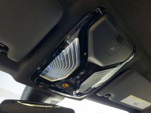 Used 2024 BMW M340i w/ Premium Package image 19