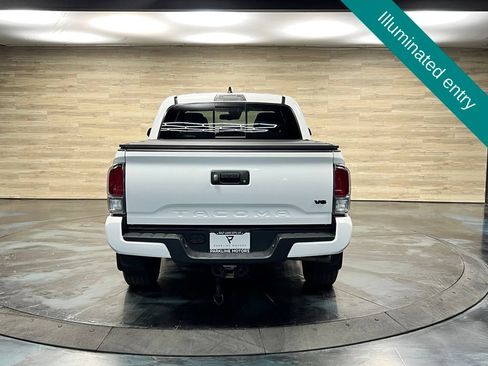 Used 2023 Toyota Tacoma TRD Sport AWD/4WD image 20