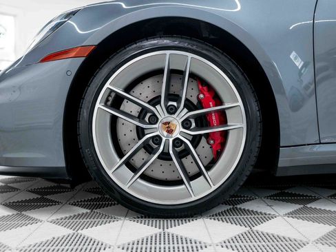 Used 2025 Porsche 911 Carrera S RWD image 32