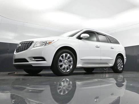 Used 2017 Buick Enclave Premium image 40