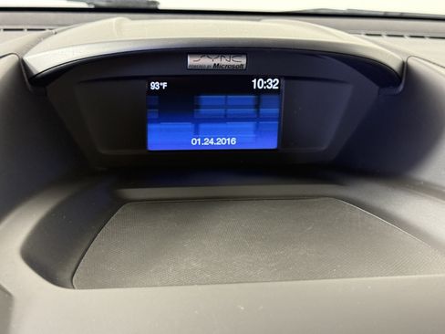 Used 2015 Ford Escape SE FWD image 17