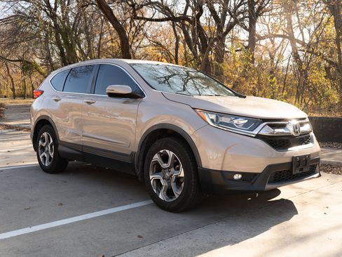 Certified 2017 Honda CR-V EX image 2