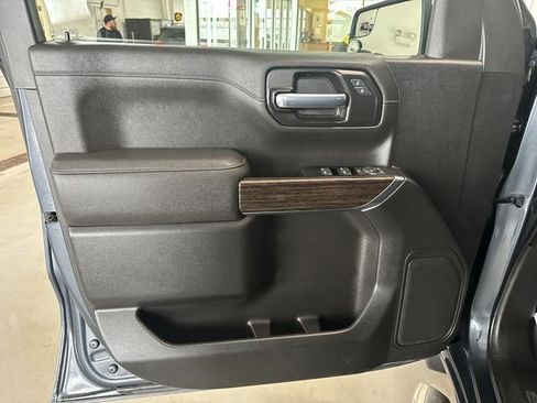 Certified 2022 GMC Sierra 1500 SLE image 21