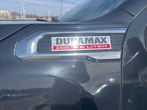 Used 2020 GMC Sierra 2500 AT4 w/ AT4 Premium Package image 6