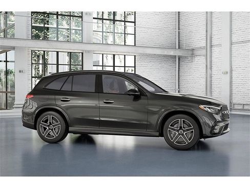 New 2026 Mercedes-Benz GLC 300 4MATIC image 14