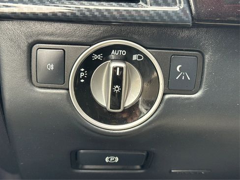 Used 2014 Mercedes-Benz GL 63 AMG 4MATIC image 19