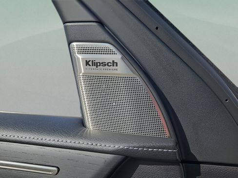 New 2026 INFINITI QX80 4WD w/ Sport Exterior Package image 22