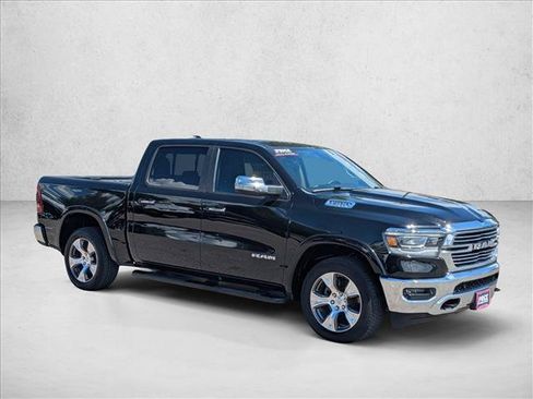 Used 2020 RAM 1500 Laramie AWD/4WD image 3