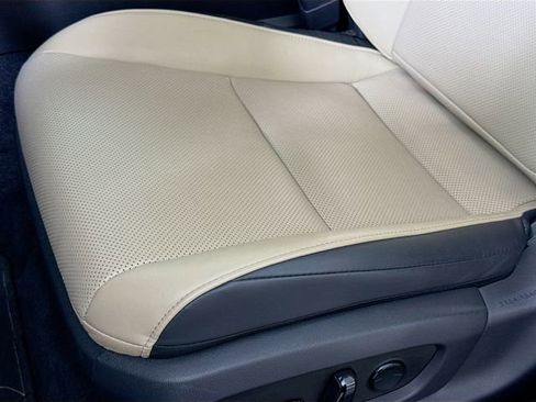 Used 2019 Lexus ES 350 image 19