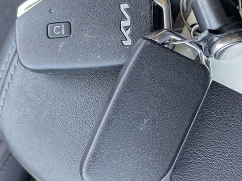 Used 2024 Kia Seltos S image 30