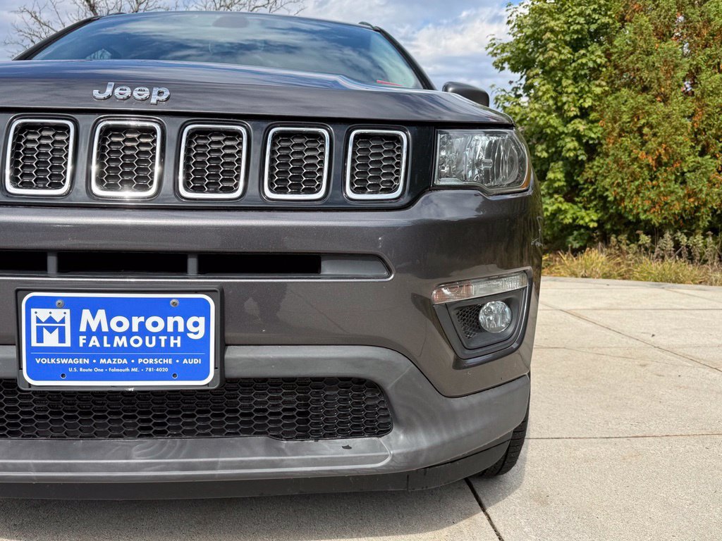 Used 2019 Jeep Compass Latitude w/ Cold Weather Group AWD/4WD image 4