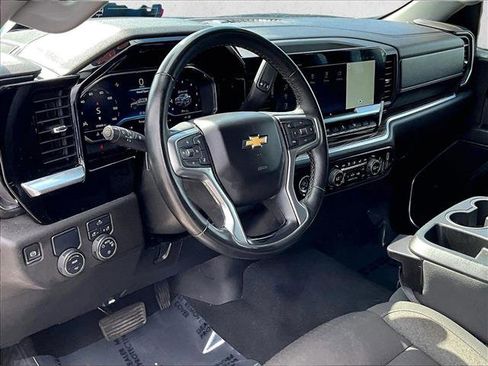 Certified 2024 Chevrolet Silverado 1500 LT image 12