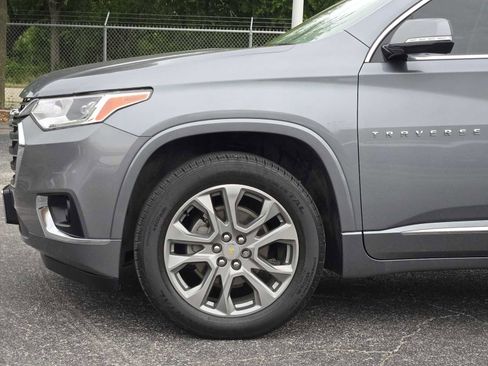 Used 2018 Chevrolet Traverse Premier FWD image 8