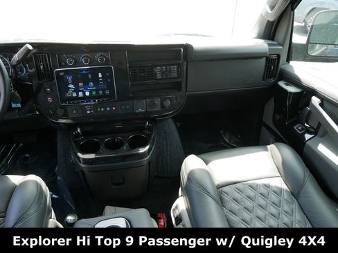 Used 2025 GMC Savana 3500 LT w/ LT Preferred Equipment Group RWD image 21