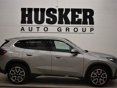 Used 2025 BMW X1 xDrive28i image 2