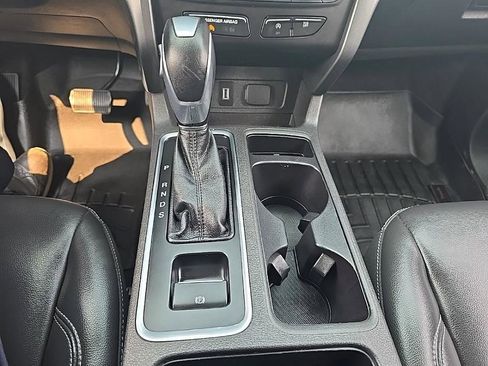 Used 2019 Ford Escape SEL image 22