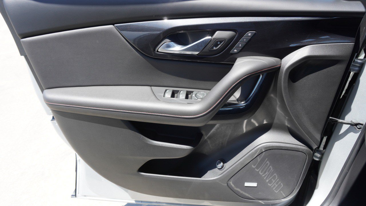 Used 2022 Chevrolet Blazer RS w/ Enhanced Convenience Package FWD image 21