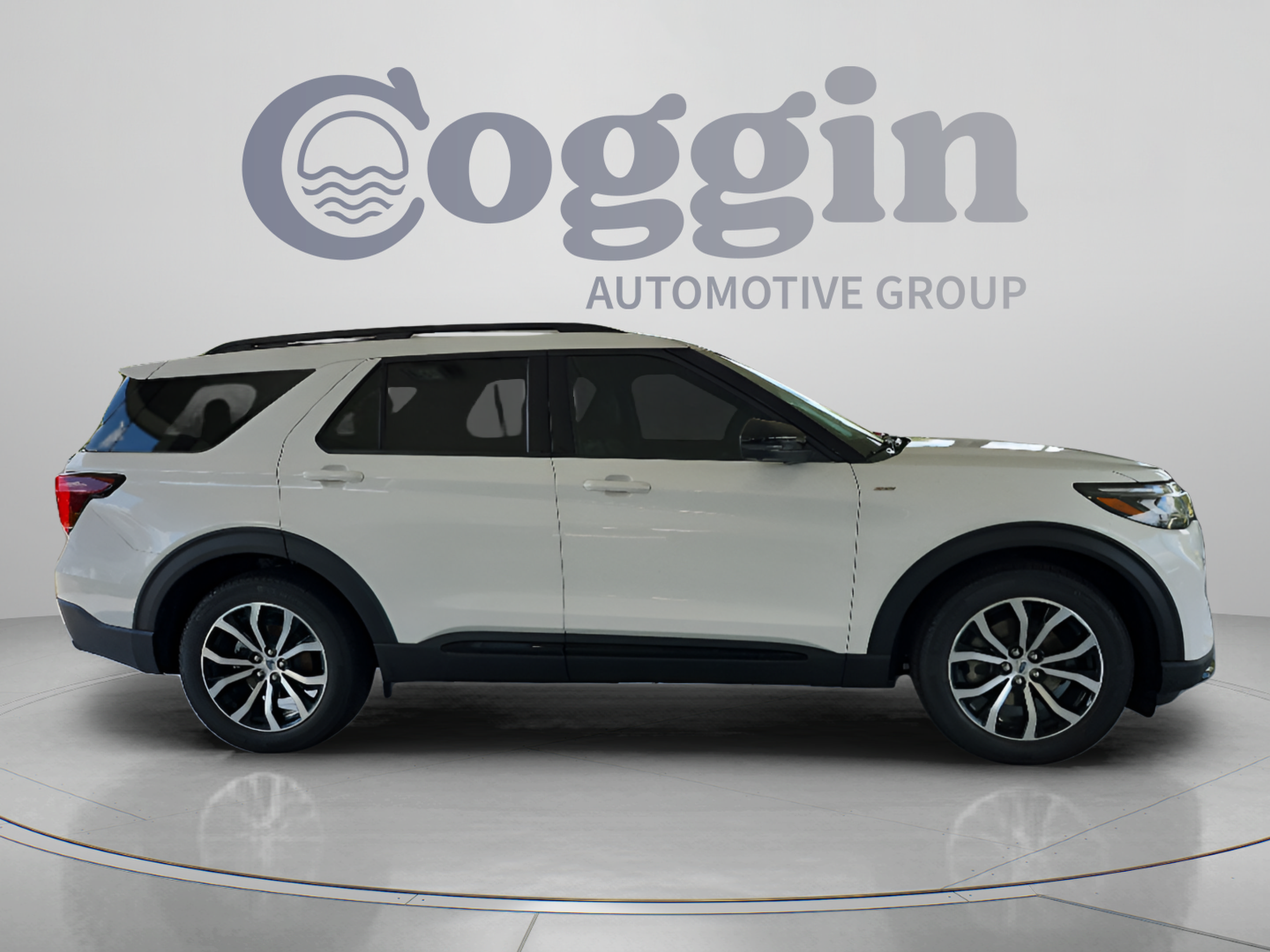 New 2026 Ford Explorer ST-Line w/ Premium Package RWD image 6