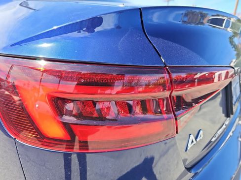 Used 2019 Audi A4 2.0T Premium Plus w/ Premium Plus Package image 11