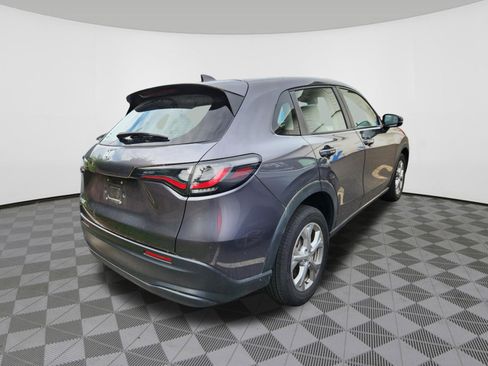 Used 2023 Honda HR-V LX image 4