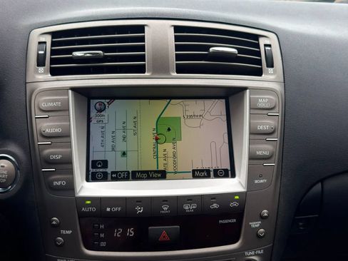 Used 2006 Lexus IS 250 w/ Premium Pkg RWD image 14