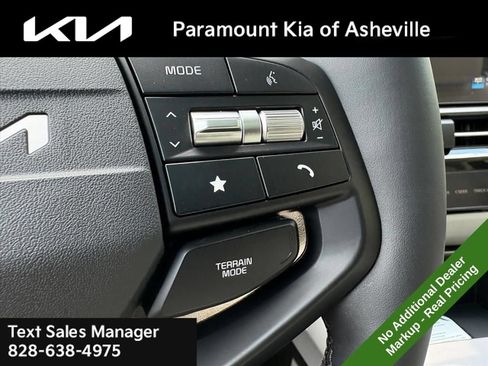 New 2026 Kia Sportage EX AWD/4WD image 12