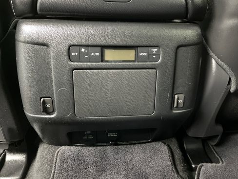 Used 2020 Nissan Armada SL w/ Premium Package AWD/4WD image 13