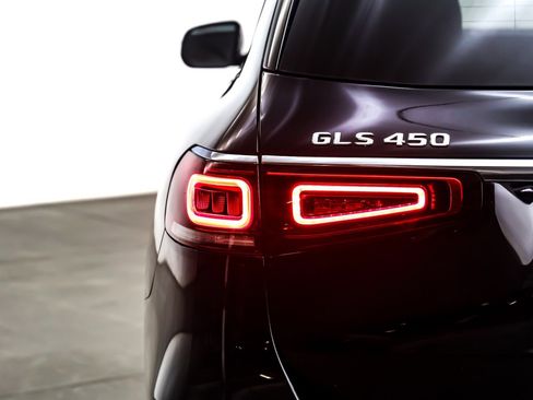 Used 2021 Mercedes-Benz GLS 450 GLS 450 4MATIC SUV image 14