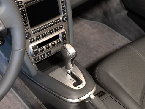 Used 2006 Porsche 911 Carrera S RWD image 41