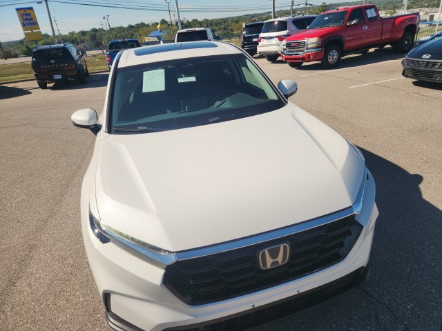 Used 2025 Honda CR-V EX-L image 5
