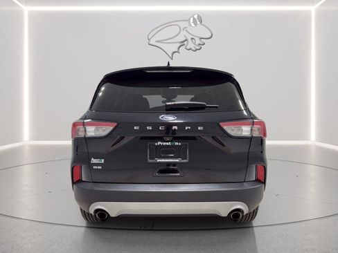 Used 2022 Ford Escape SE FWD image 5