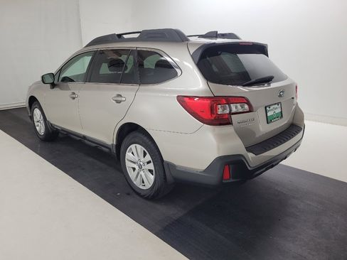 Used 2018 Subaru Outback 2.5i Premium AWD/4WD image 5