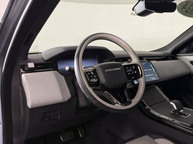 Used 2024 Land Rover Range Rover Velar Dynamic SE AWD/4WD image 4
