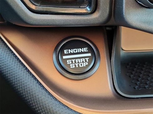 Used 2023 Ford Bronco Sport Badlands w/ Premium Package image 12