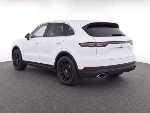 Used 2021 Porsche Cayenne AWD/4WD image 8