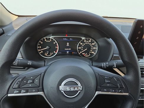 New 2026 Nissan Altima 2.5 SV FWD image 24
