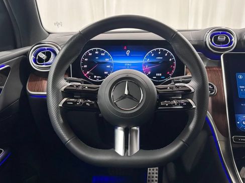 Certified 2025 Mercedes-Benz GLC 300 4MATIC image 13