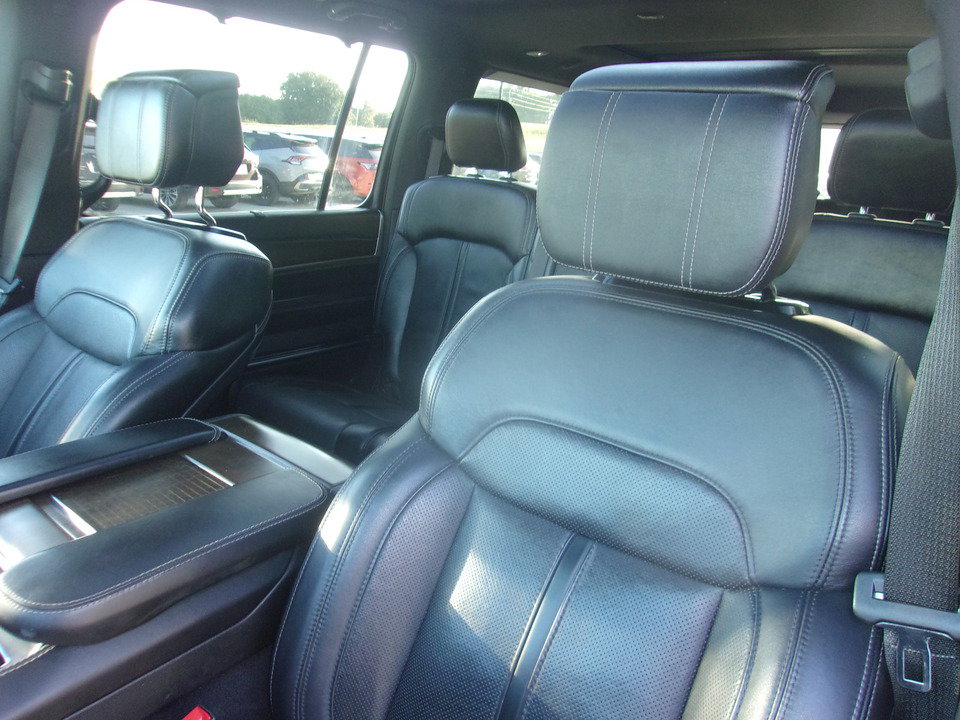 Used 2024 Jeep Grand Wagoneer L 4WD image 9