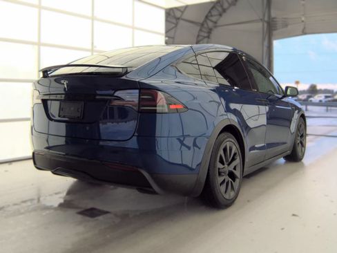 Used 2022 Tesla Model X AWD/4WD image 4