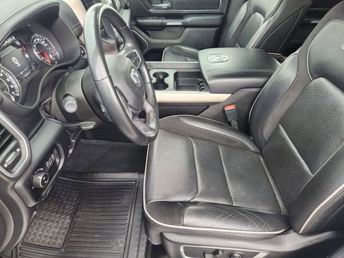 Used 2021 RAM 1500 Laramie RWD image 16