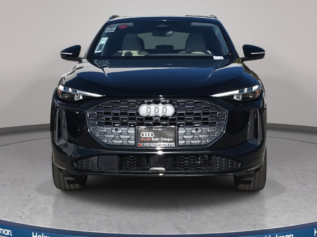 Certified 2025 Audi Q5 Premium Plus w/ Premium Plus AWD/4WD image 8