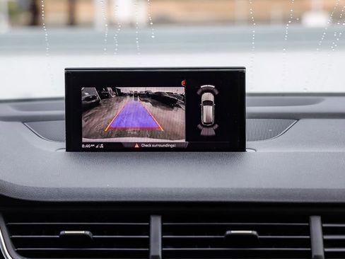 Used 2019 Audi Q7 3.0T Premium image 25