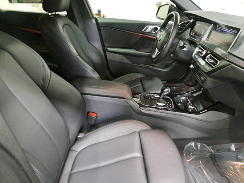Certified 2022 BMW 228i Gran Coupe w/ Convenience Package FWD image 11