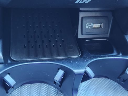 Used 2019 Mercedes-Benz E 300 4MATIC image 20