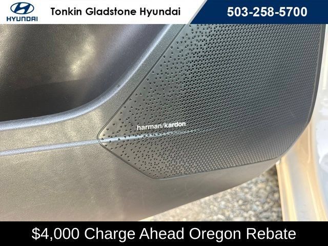 Used 2023 Kia Niro Wave FWD image 12
