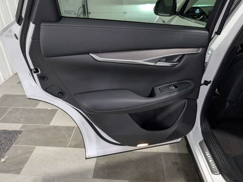 Used 2023 INFINITI QX50 Luxe AWD/4WD image 9