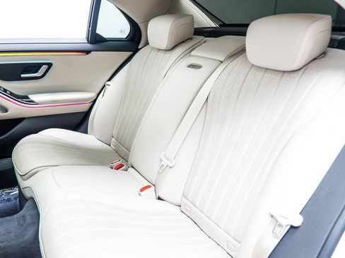 Used 2023 Mercedes-Benz S 500 4MATIC image 47